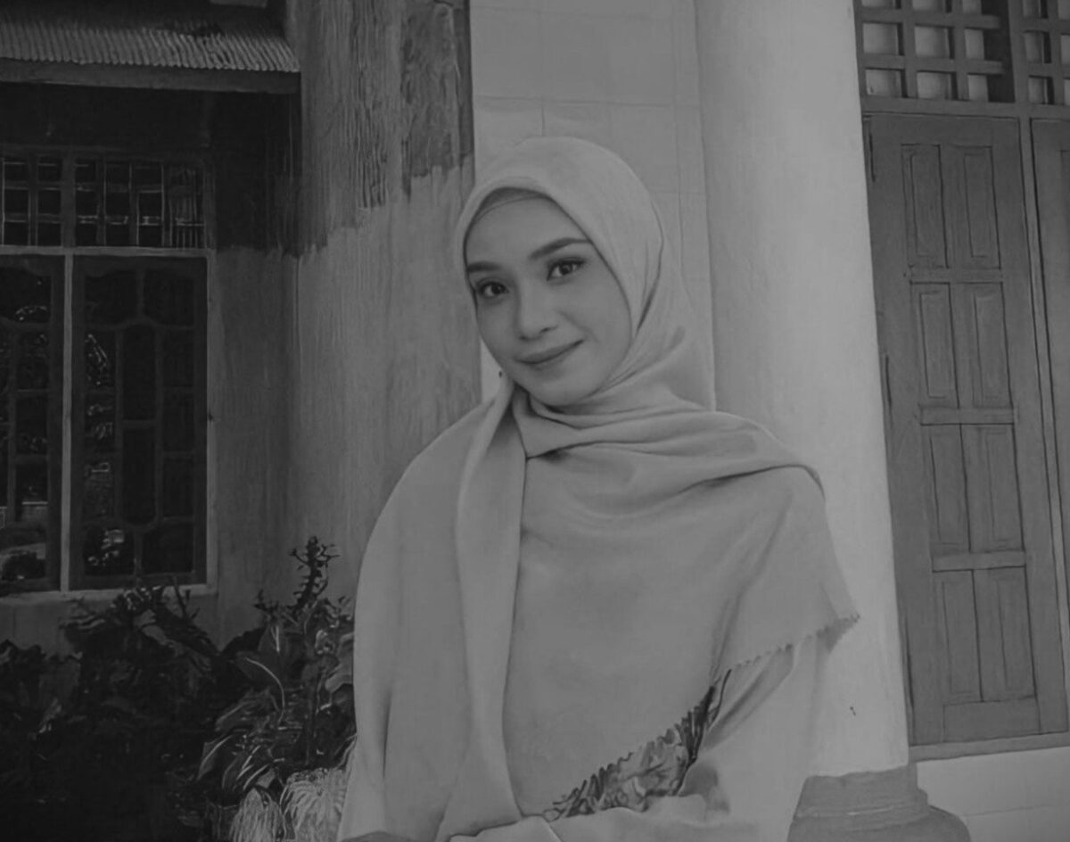 Ririn (31) Seorang Mahasiswi UNCP