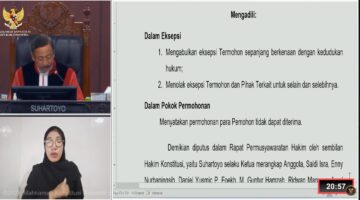 MK Tolak Perkara Syarat Pendidikan Gibran, Pemohon Tak Punya Legal Standing